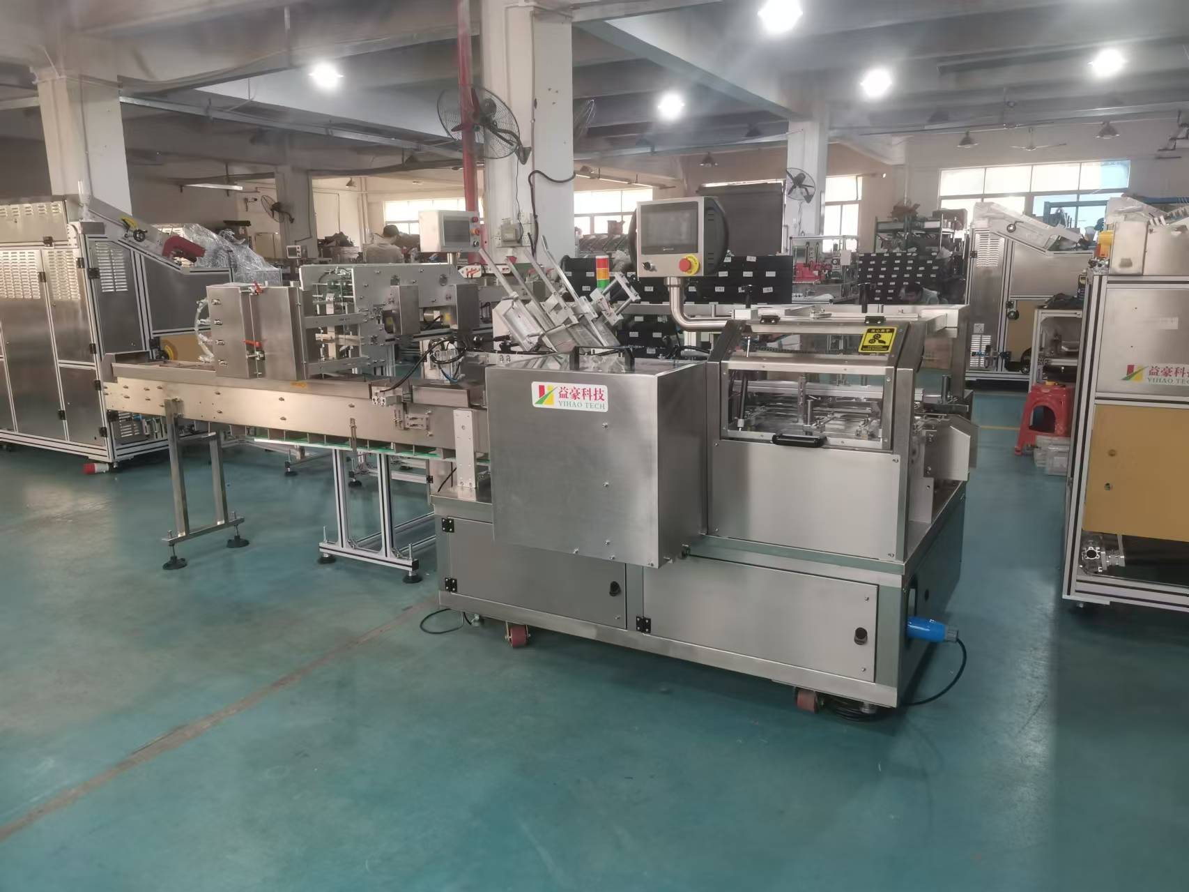 面膜灌裝機革命者:精準到毫厘,效率躍云端